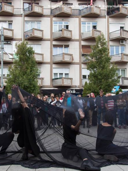 Street Performance "Don't be Silent" - Picture Credits: Majlina Hoxha